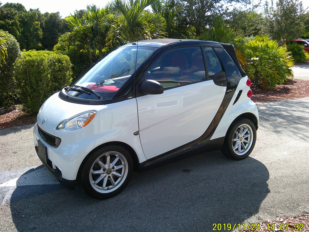 2009 smart fortwo passion's photo