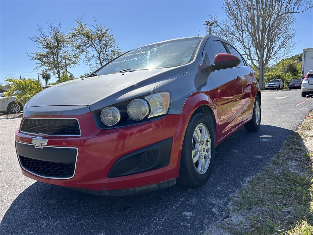 2013 Chevrolet Sonic LT's photo