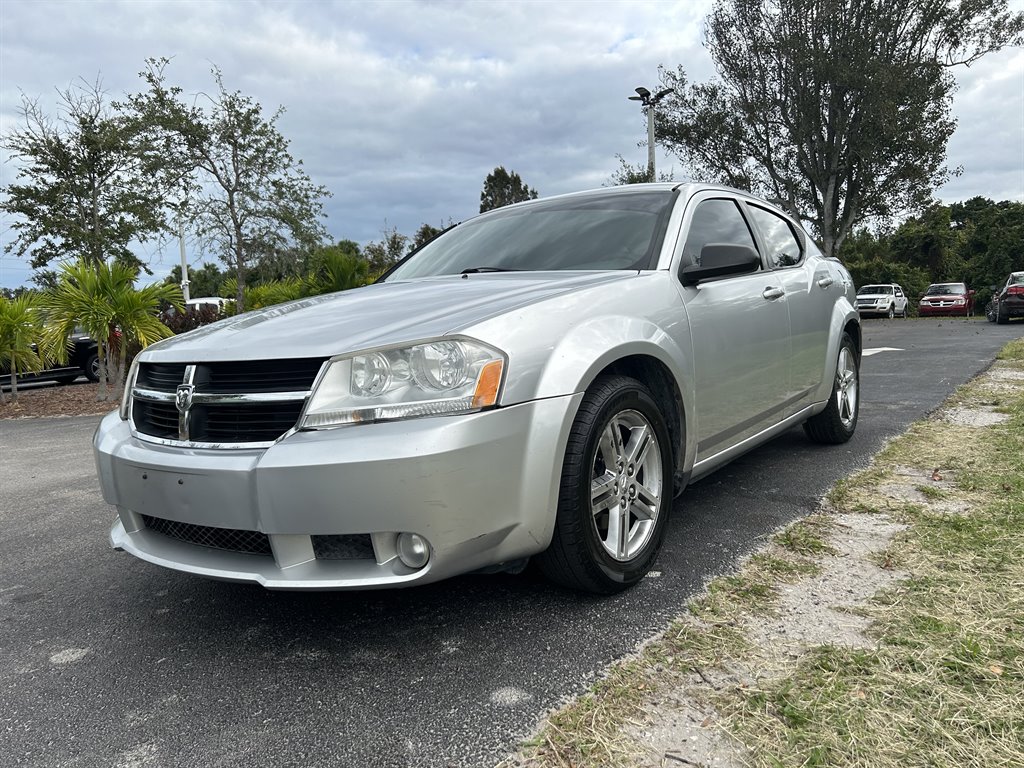2008 Dodge Avenger SXT's photo